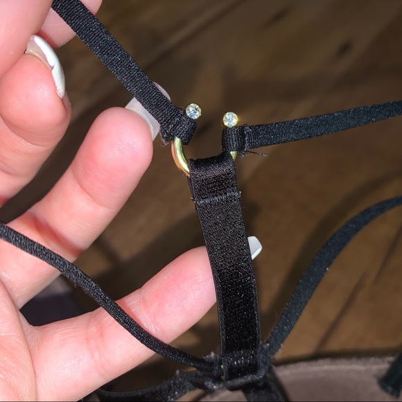 VS Very Sexy Strappy Back Push Up 🖤 - Picture 3 of 4